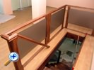 Ограждение проема дубовой лестницы